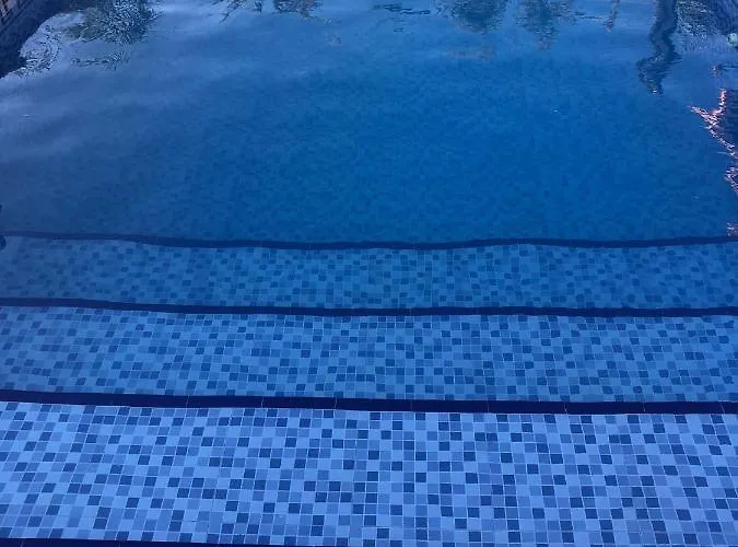 Casa De Madera El Oasis El Palomar Seville