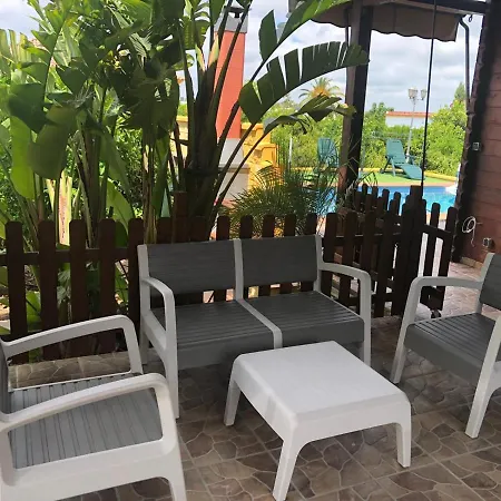 Casa De Madera El Oasis El Palomar 度假居